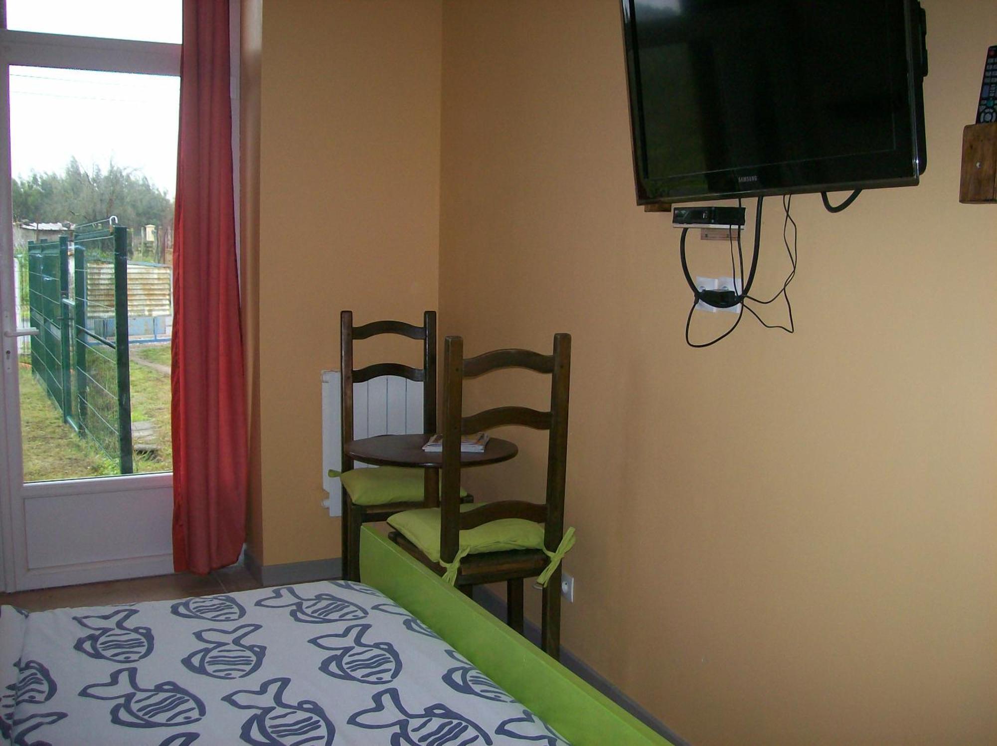 La Coupe D'Or Bed & Breakfast Braud-et-Saint-Louis Екстериор снимка